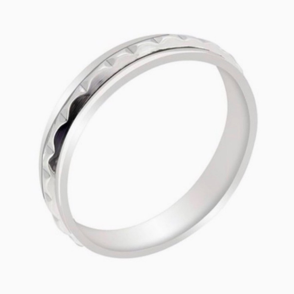 Textured anxiety spinning ring